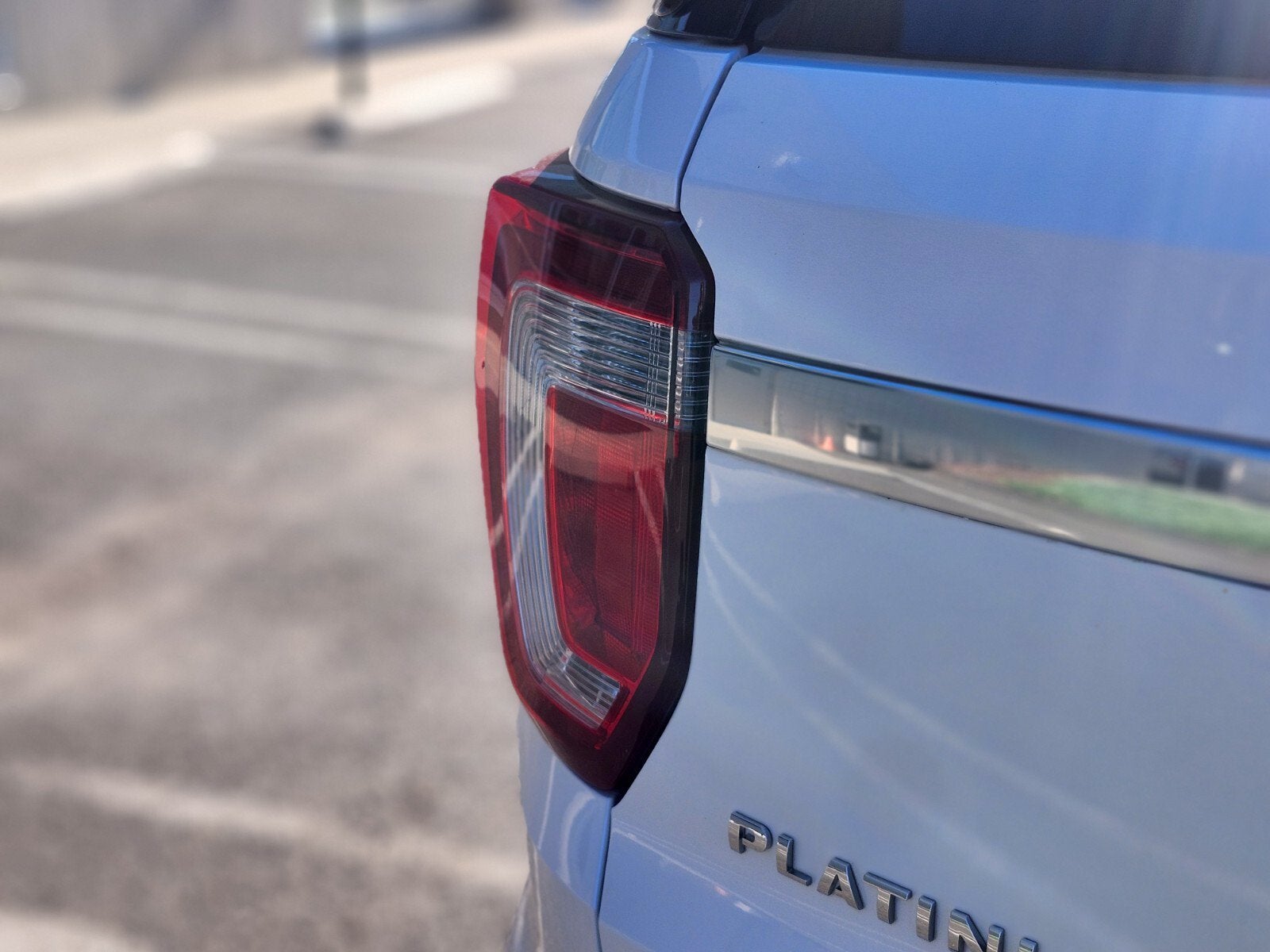 2017 Ford Explorer Platinum