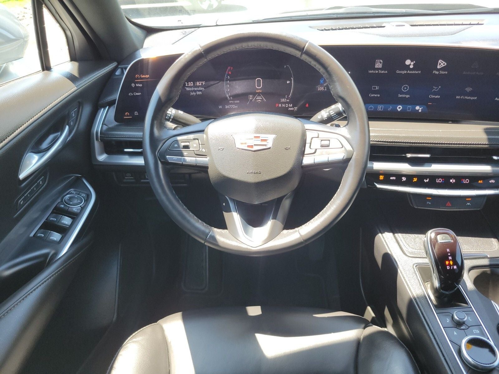2025 Cadillac XT4 Premium Luxury