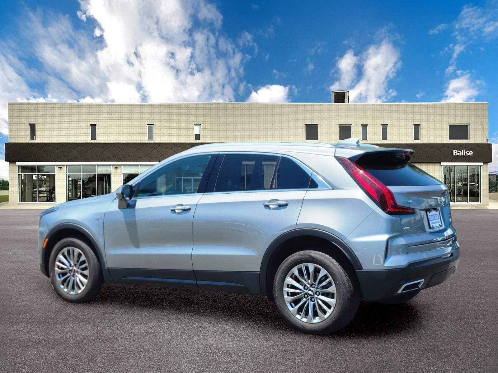2025 Cadillac XT4 Premium Luxury