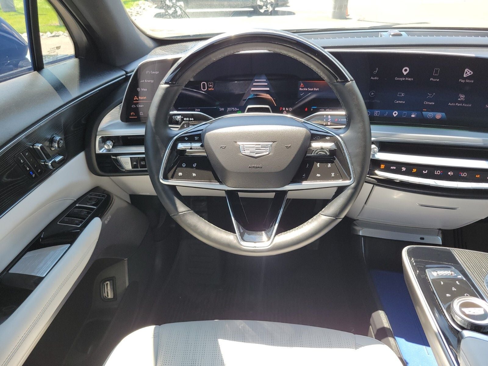 2024 Cadillac LYRIQ Luxury