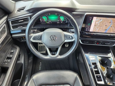 2024 Volkswagen Atlas Cross Sport 2.0T SEL Premium R-Line