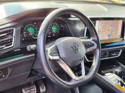 2024 Volkswagen Atlas Cross Sport 2.0T SEL Premium R-Line