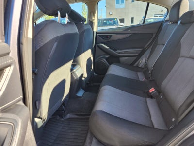 2019 Subaru Impreza 2.0i Premium