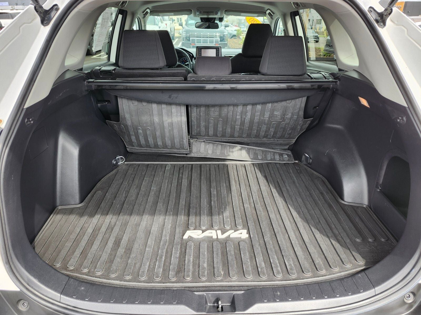 2020 Toyota RAV4 Hybrid LE AWD