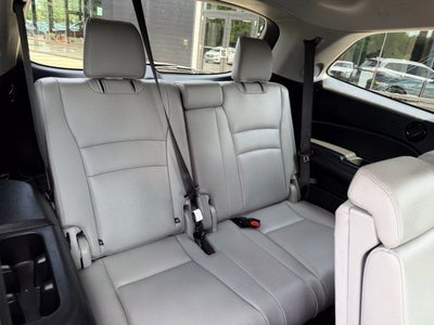 2021 Honda Pilot Touring 8 Passenger