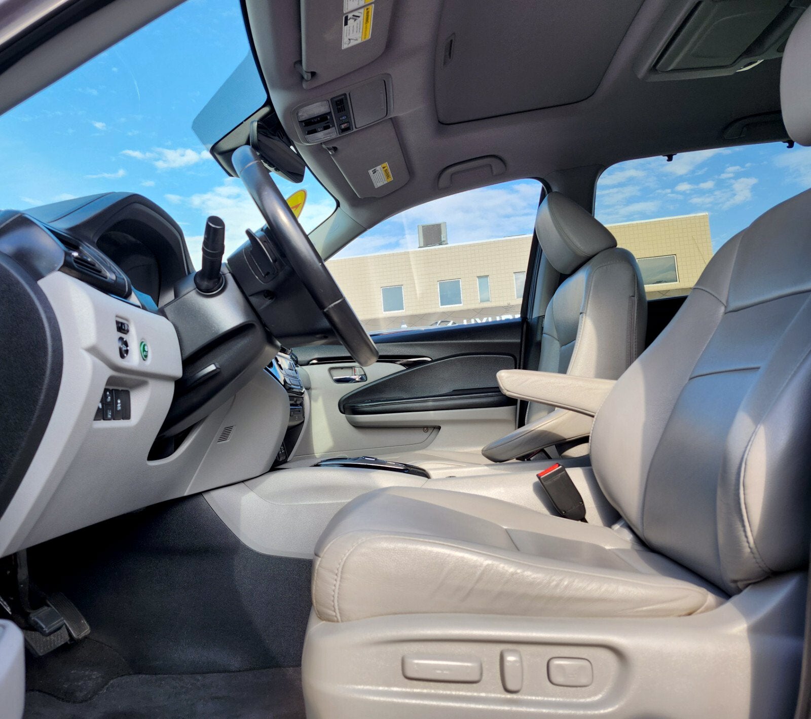 2021 Honda Pilot Touring 8 Passenger