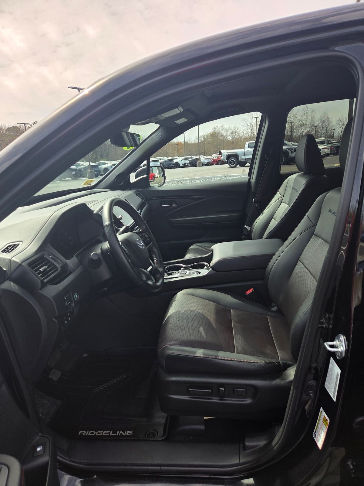 2025 Honda Ridgeline Black Edition AWD