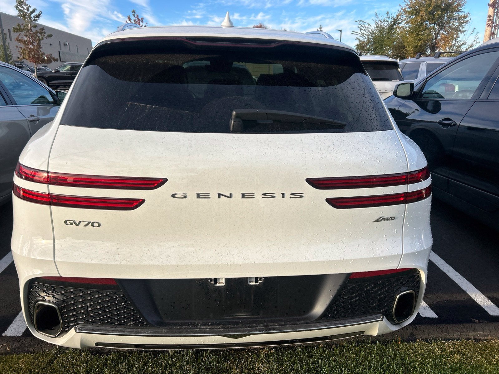 2024 Genesis GV70 2.5T