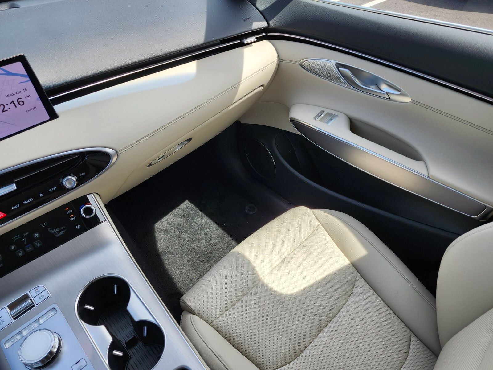 2026 Genesis GV70 2.5T Select