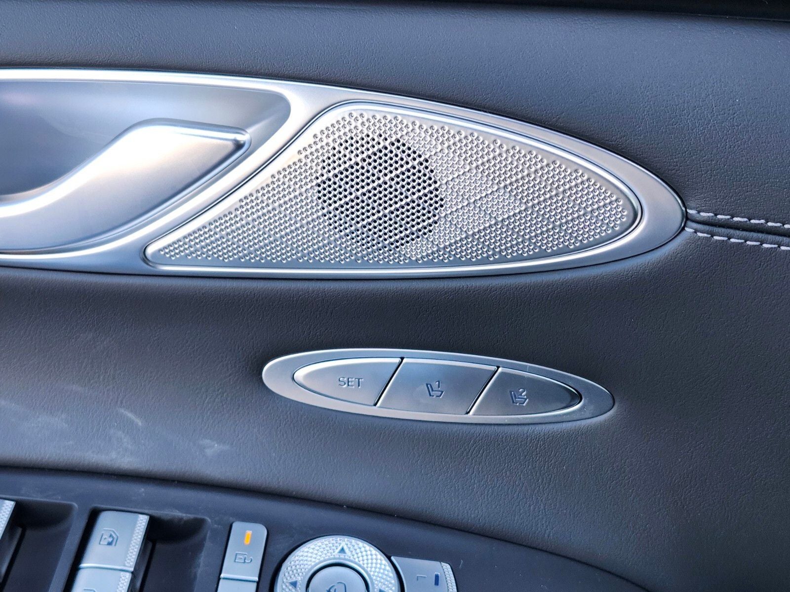 2026 Genesis GV70 2.5T SELECT