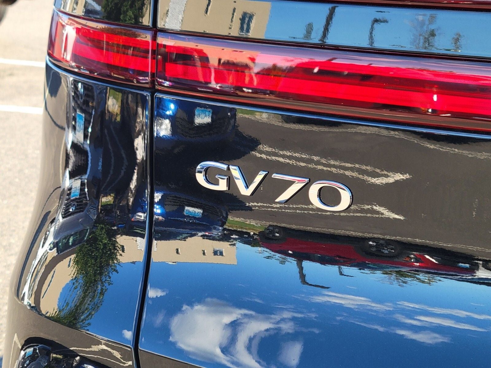 2026 Genesis GV70 2.5T ADVANCED