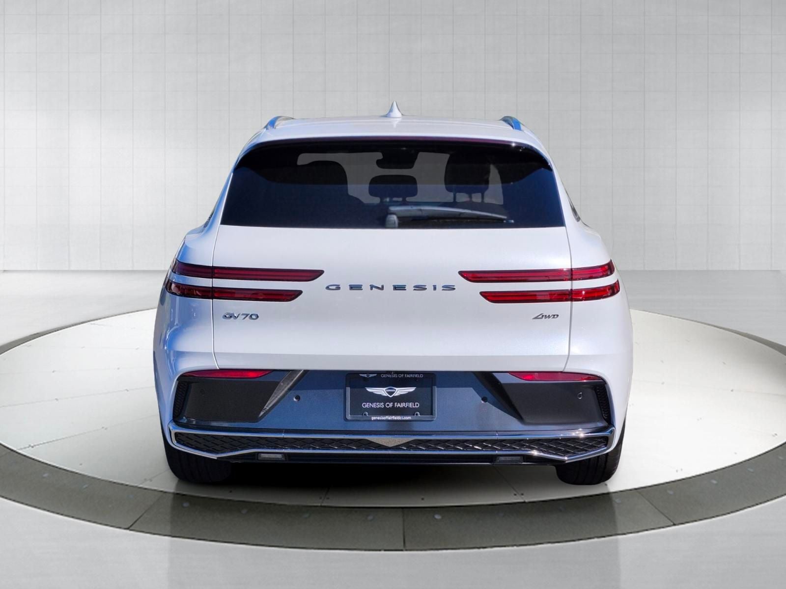 2026 Genesis GV70 2.5T Advanced