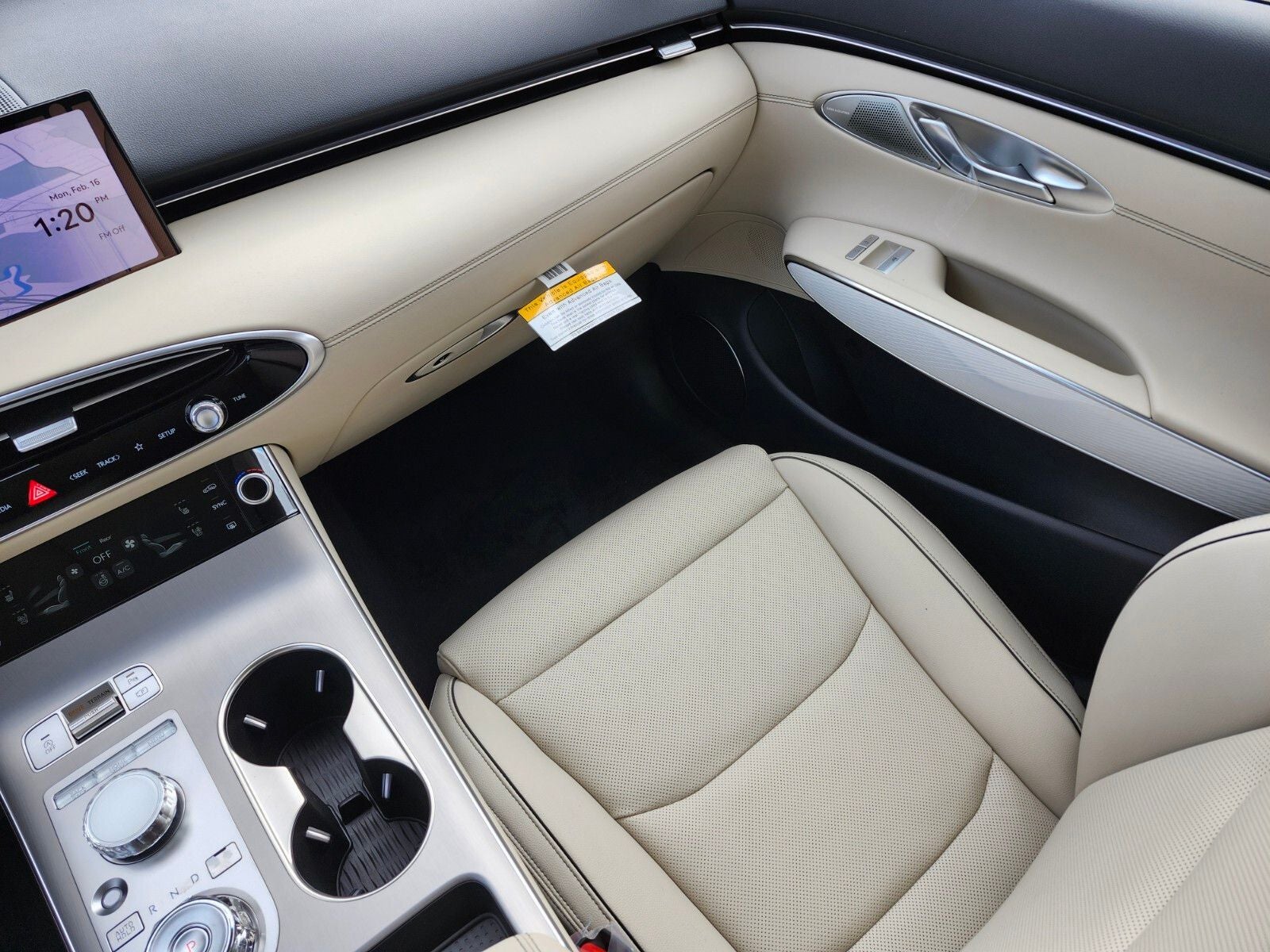 2026 Genesis GV70 2.5T ADVANCED