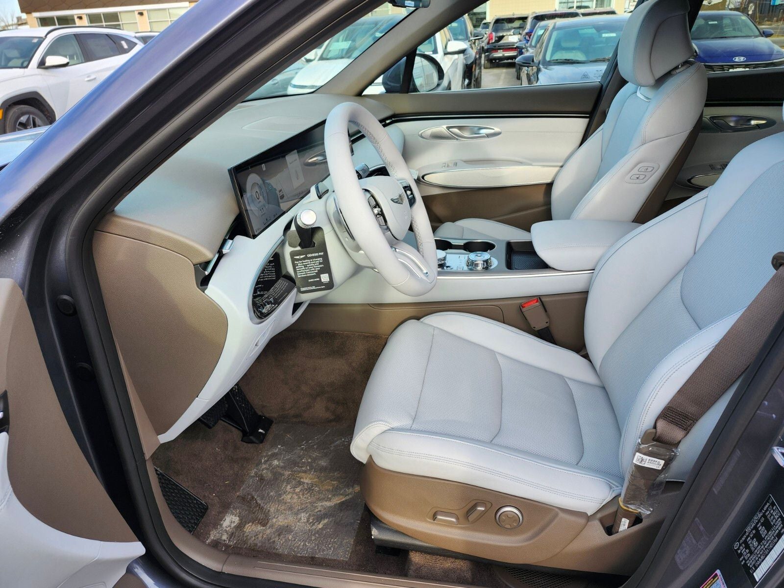 2026 Genesis GV70 2.5T ADVANCED