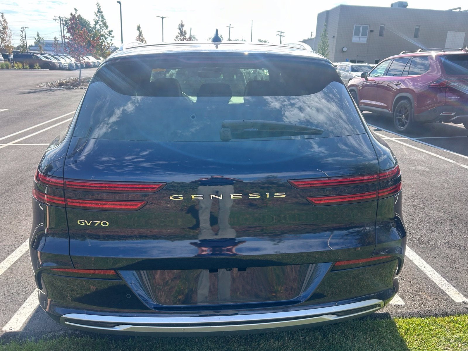 2024 Genesis Electrified GV70 Advanced