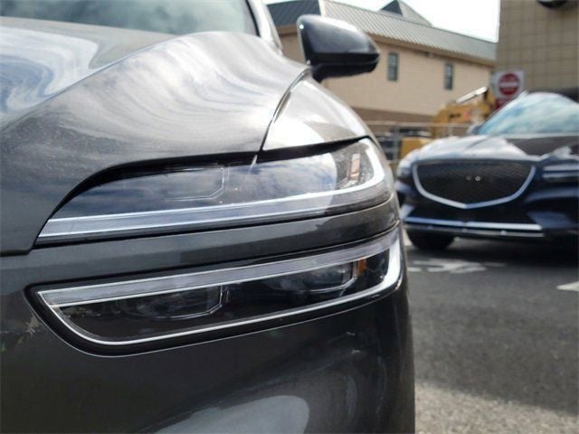 2025 Genesis Electrified GV70 Advanced
