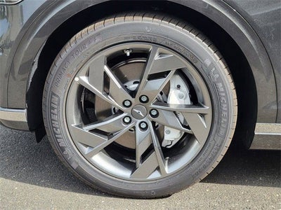 2025 Genesis Electrified GV70 Advanced