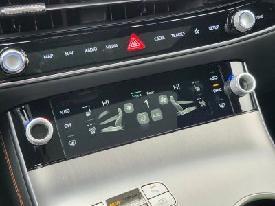 2026 Genesis GV70 3.5T SPORT ADVANCED