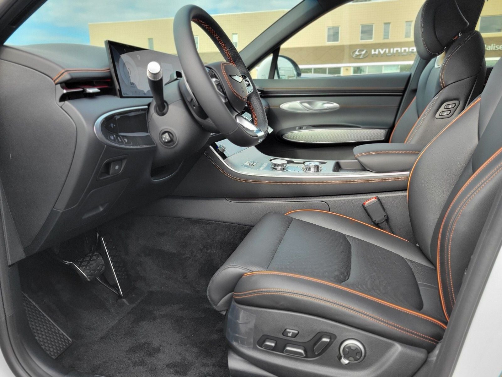 2026 Genesis GV70 2.5T SPORT PRESTIGE