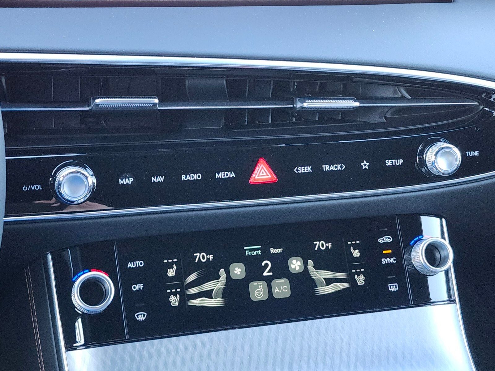 2026 Genesis GV70 2.5T Sport Prestige