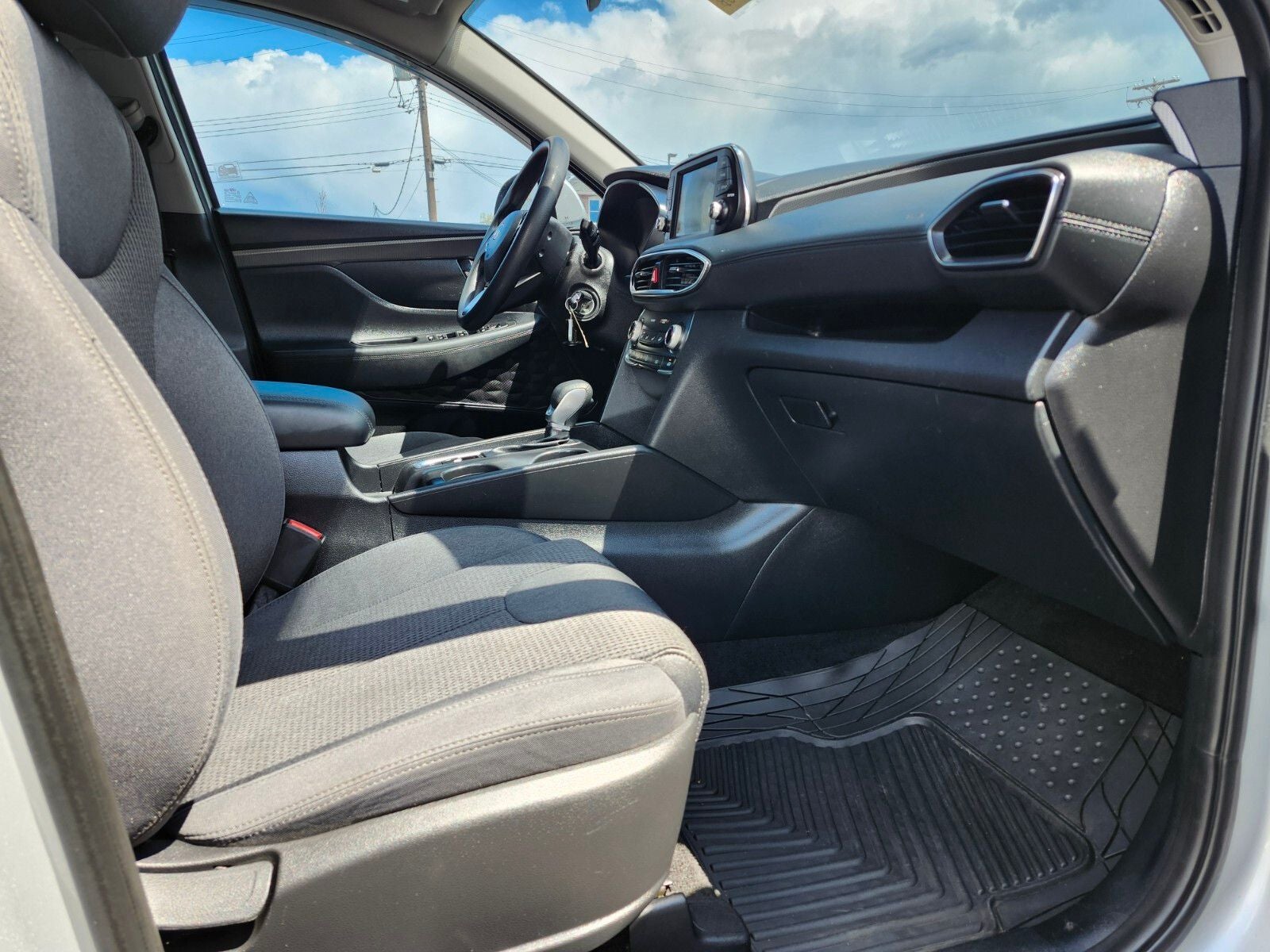 2019 Hyundai Santa Fe SE