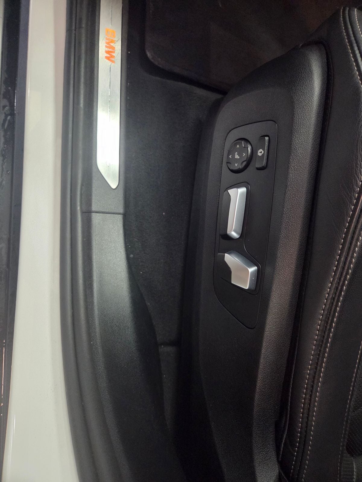 2026 BMW X5 xDrive40i Premium Package