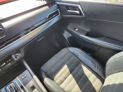 2023 Mitsubishi Outlander PHEV SE