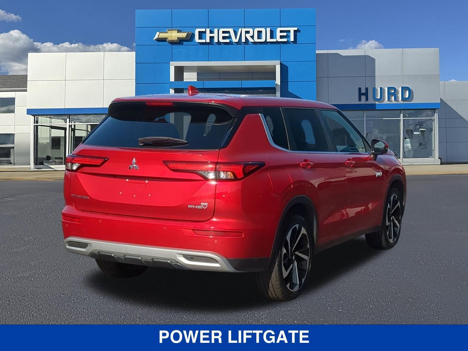 2023 Mitsubishi Outlander PHEV SE