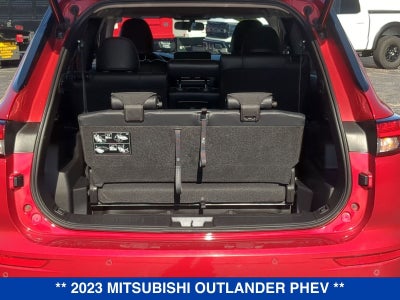 2023 Mitsubishi Outlander PHEV SE