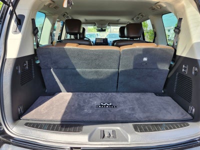 2023 INFINITI QX80 Premium Select