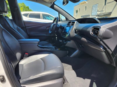 2021 Toyota Prius XLE