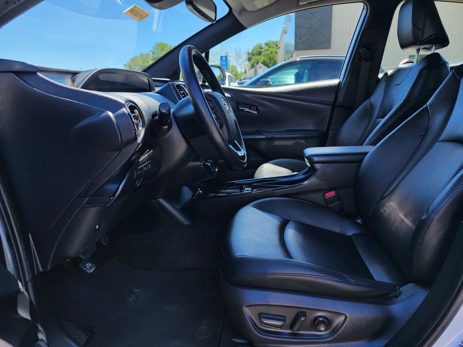 2021 Toyota Prius XLE