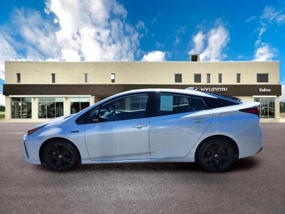 2021 Toyota Prius XLE
