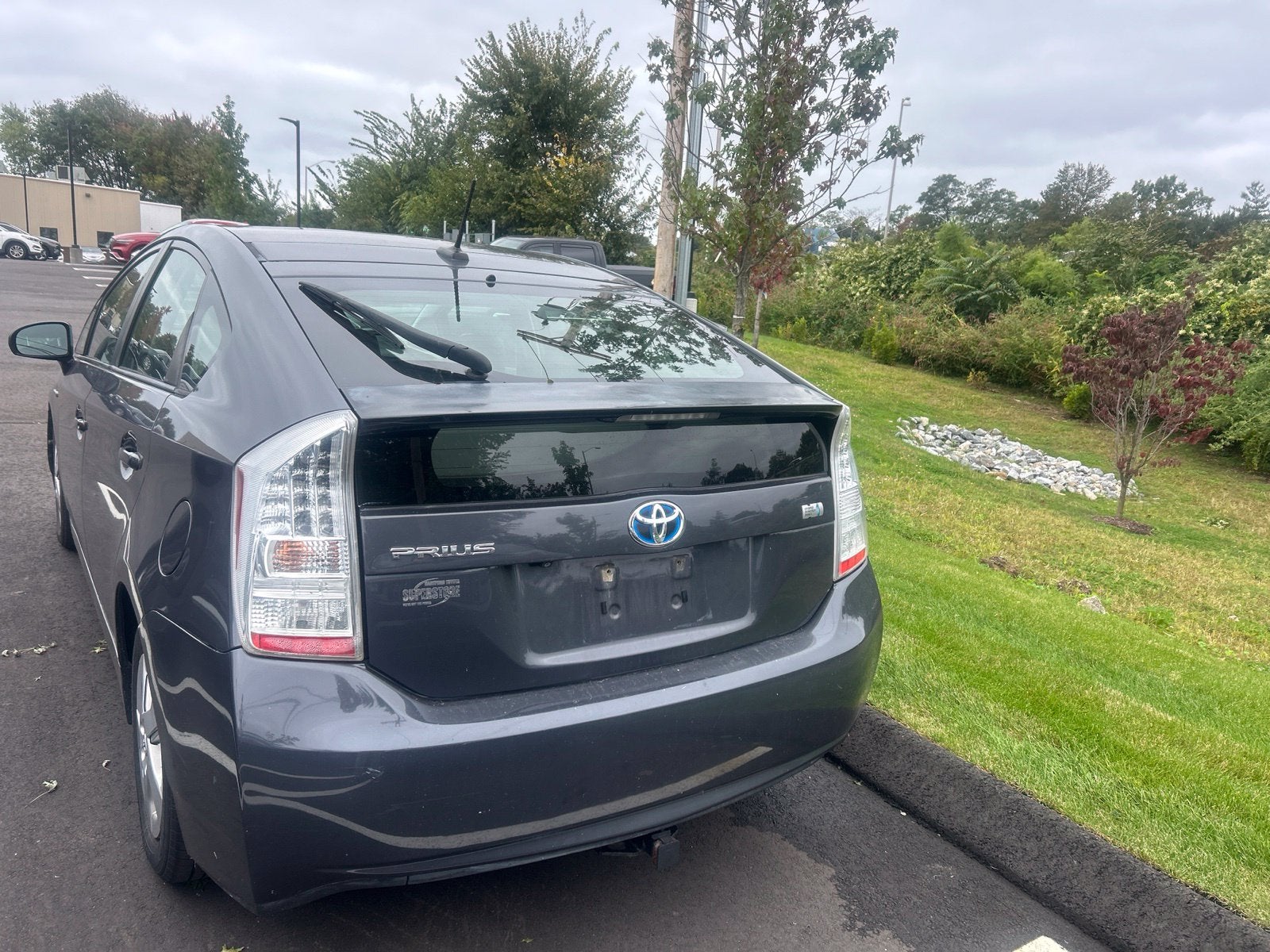2010 Toyota Prius IV Solar Roof Package