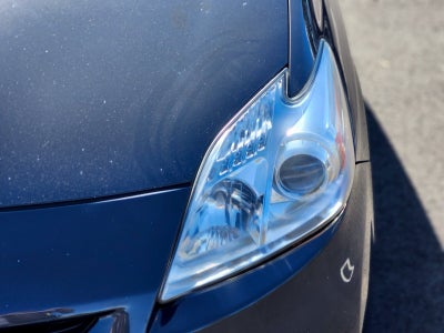 2010 Toyota Prius IV Solar Roof Package