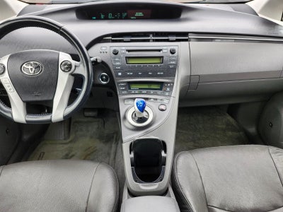 2010 Toyota Prius III