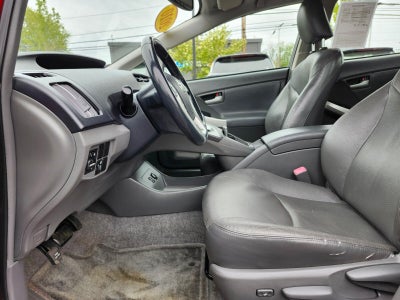 2010 Toyota Prius III