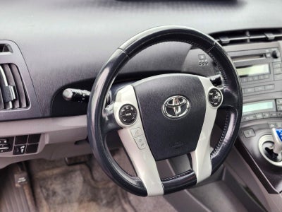 2010 Toyota Prius III