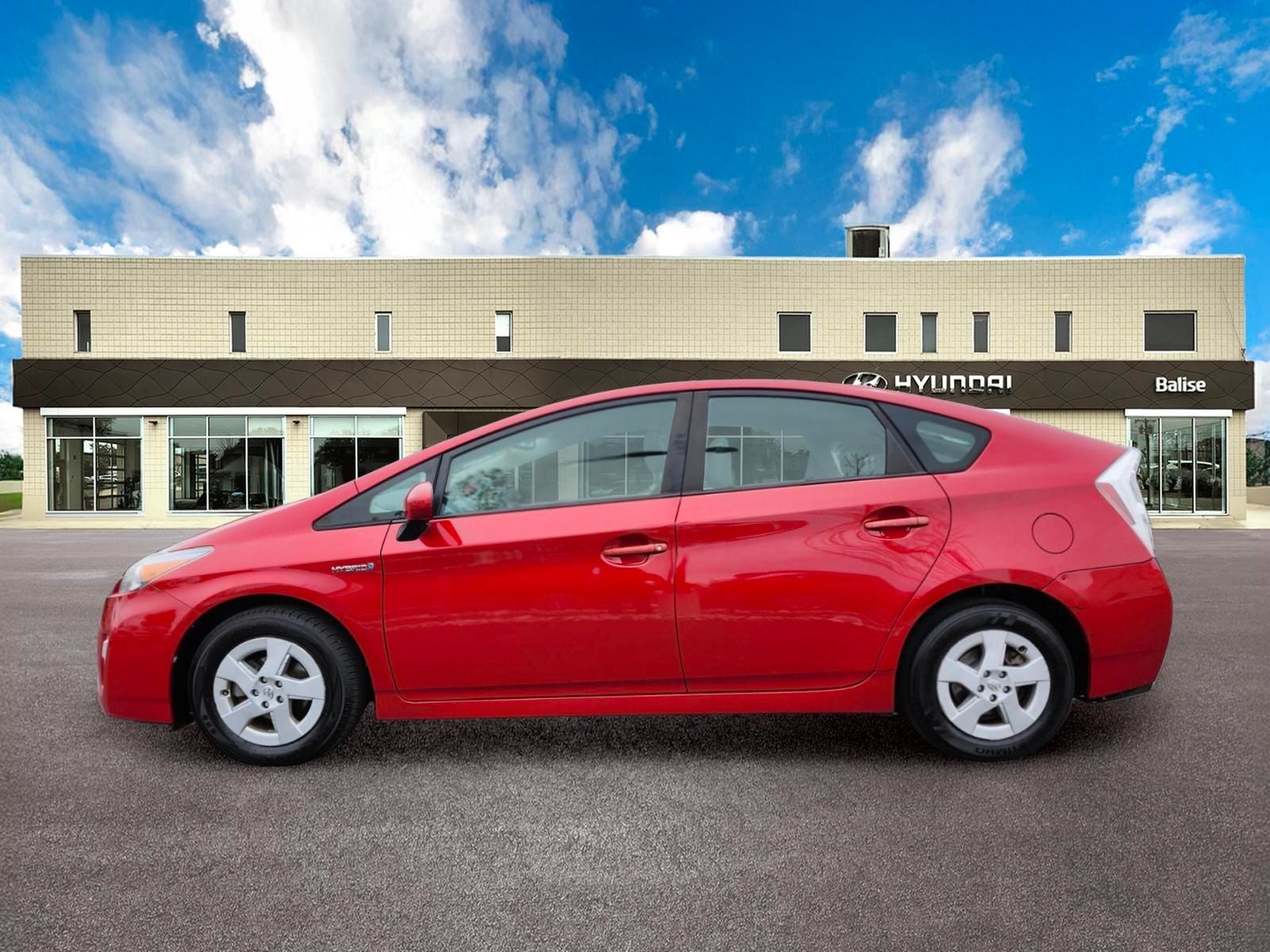 2010 Toyota Prius III