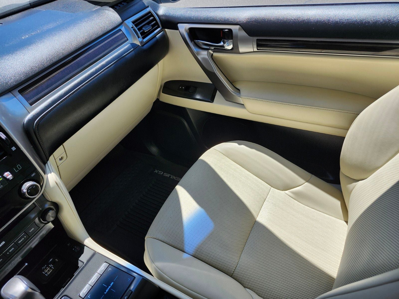 2023 Lexus GX 460 PREMIUM PLUS