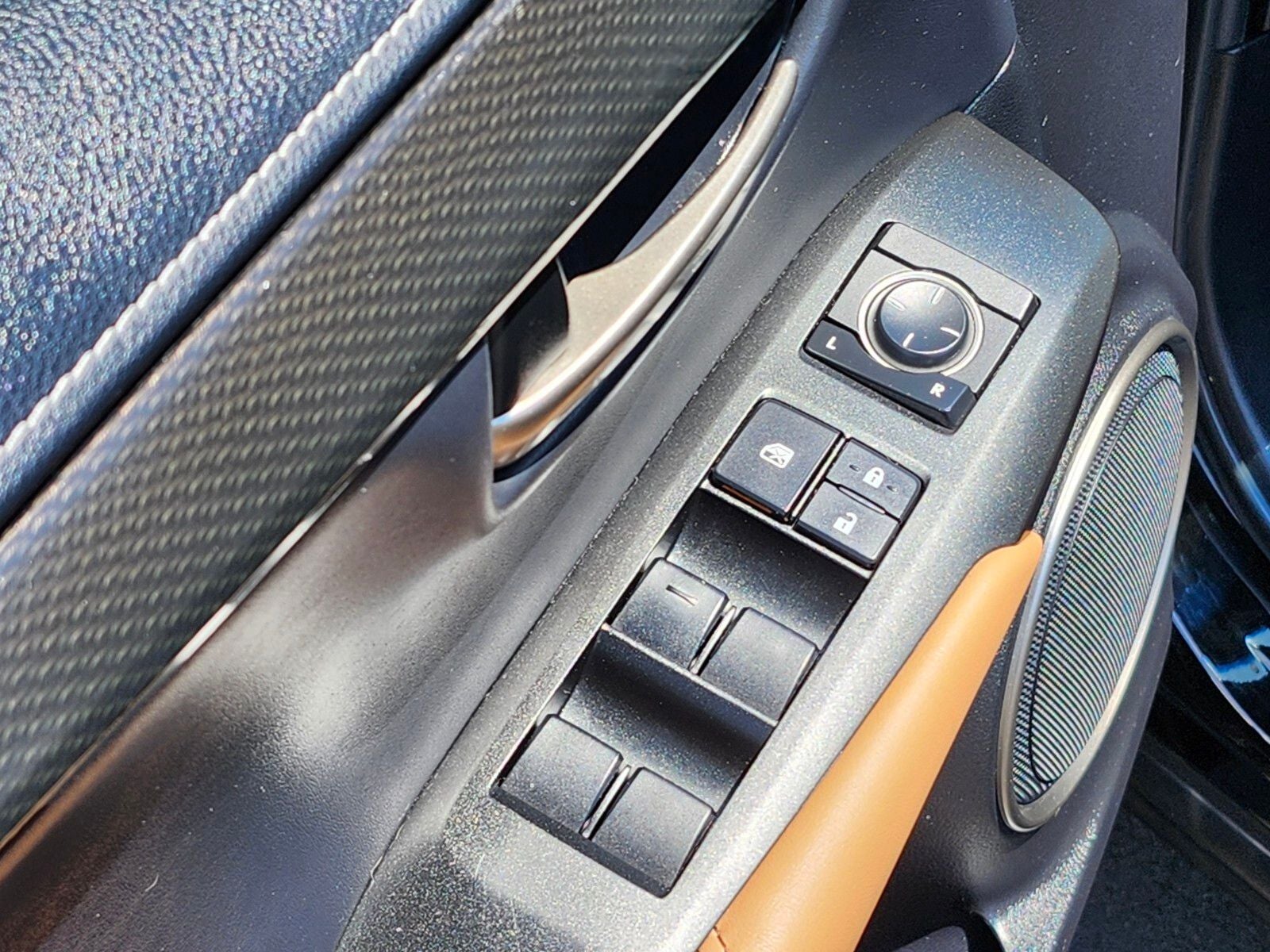 2017 Lexus NX 200t