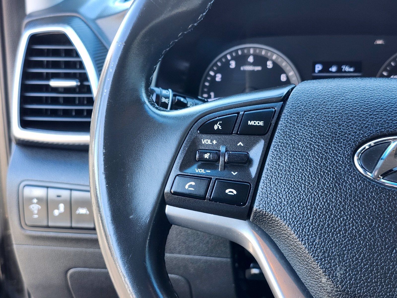 2020 Hyundai Tucson Sport