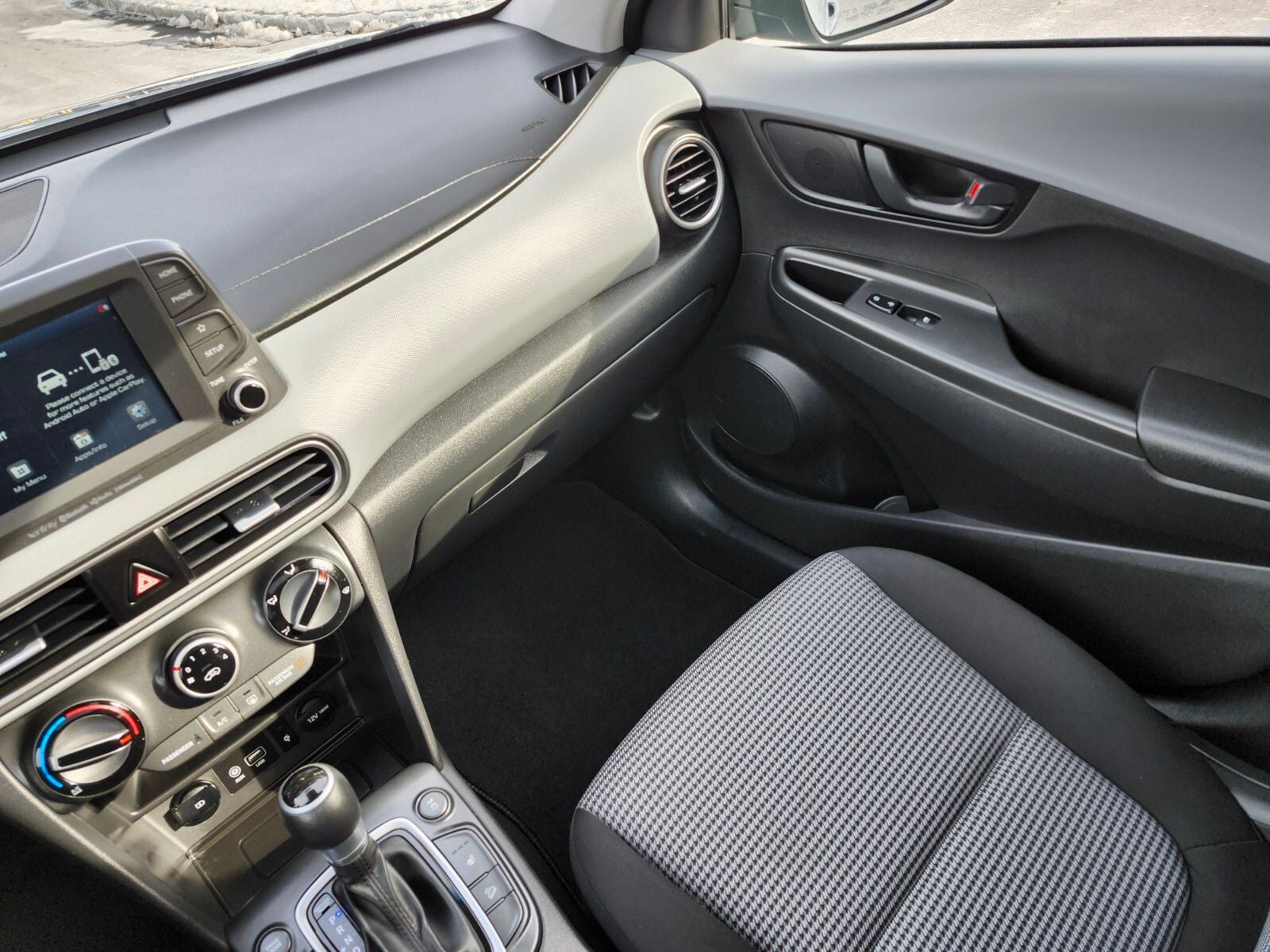 2021 Hyundai Kona SEL Plus