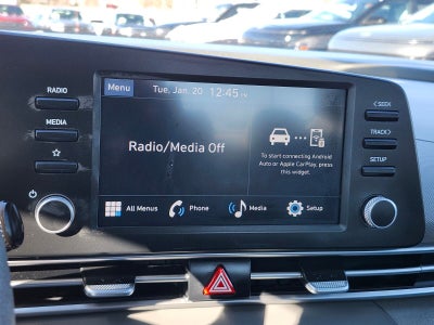 2025 Hyundai Elantra SE