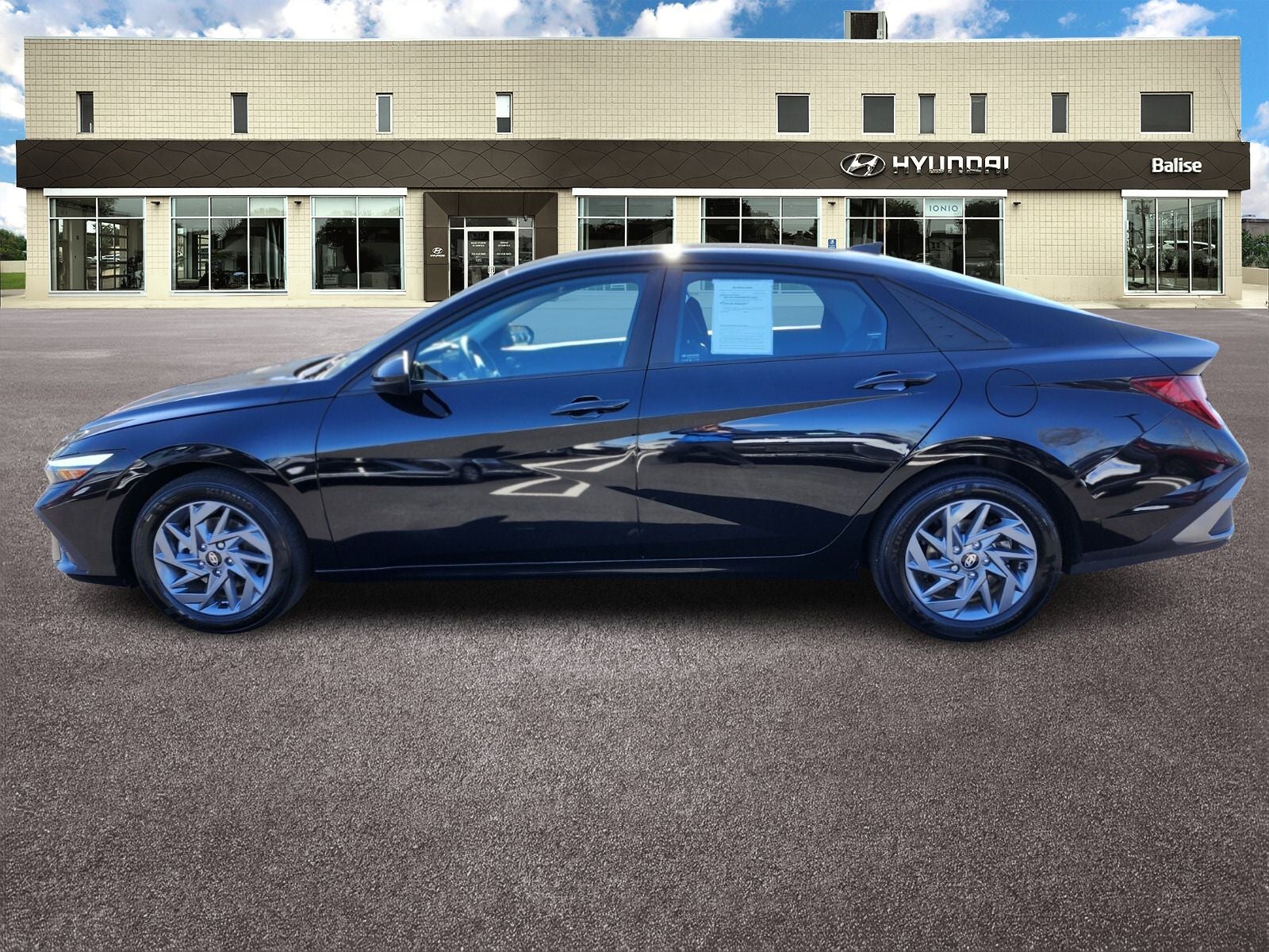 2024 Hyundai Elantra Hybrid Blue