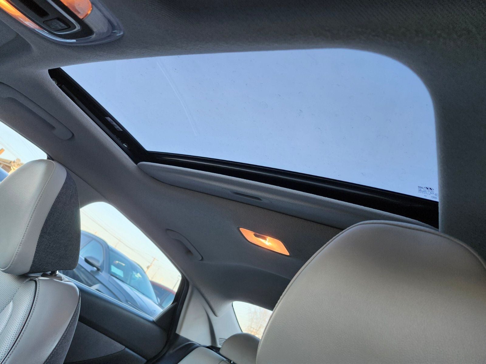 2023 Hyundai Elantra Hybrid Limited