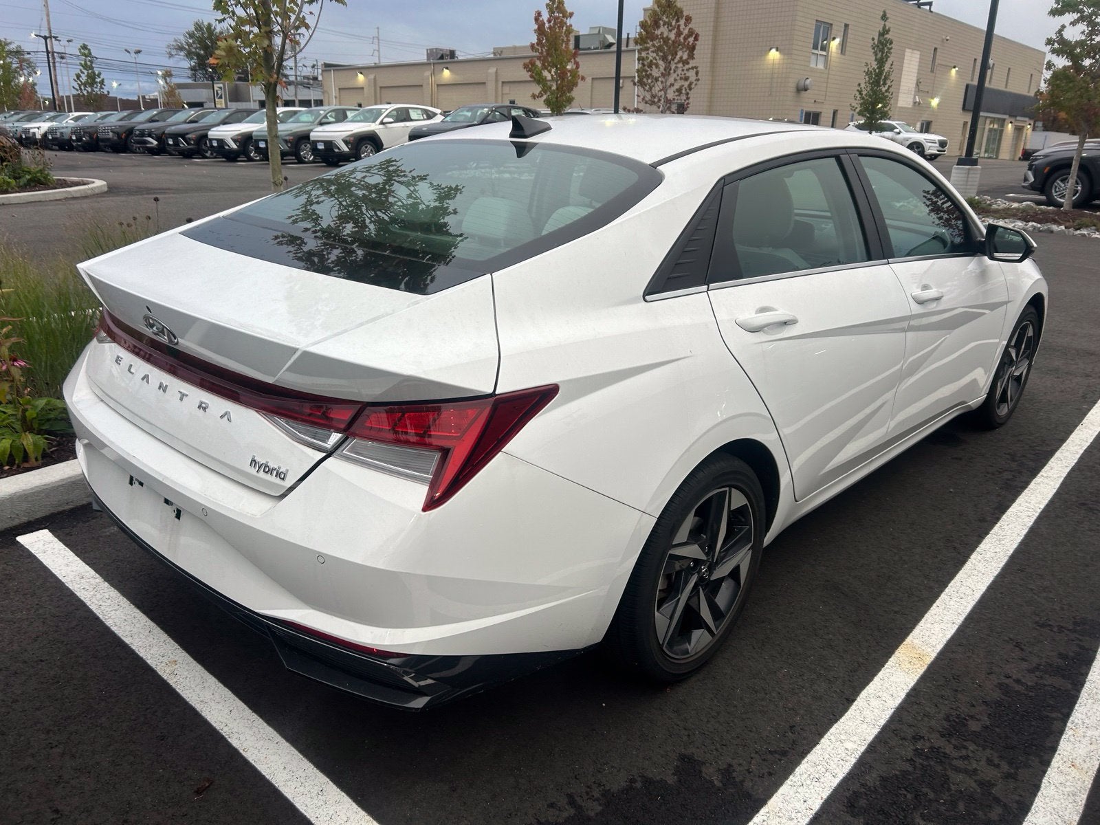 2023 Hyundai Elantra Hybrid Limited