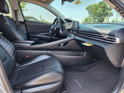 2022 Hyundai Elantra Limited