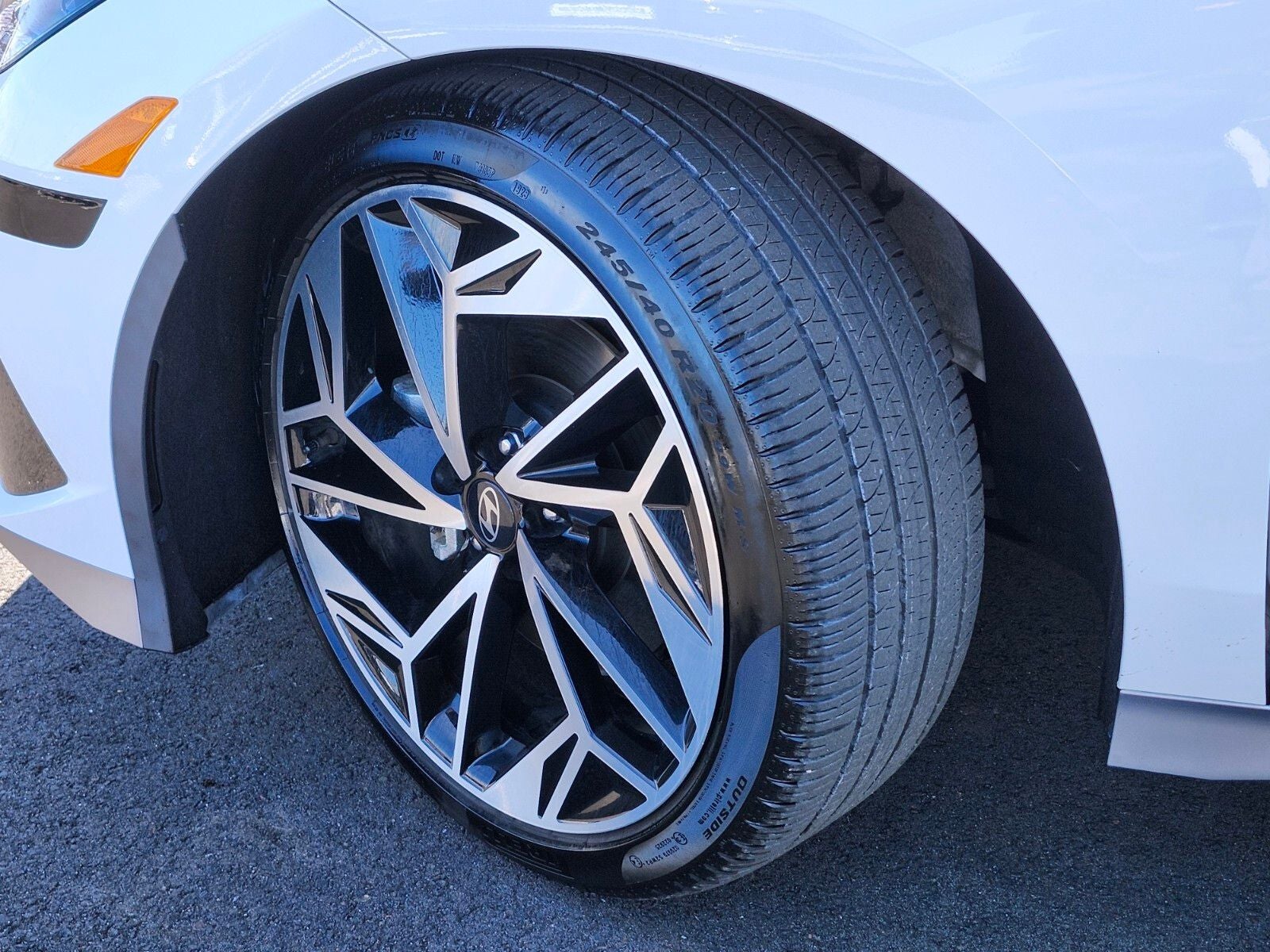 2024 Hyundai IONIQ 6 SEL