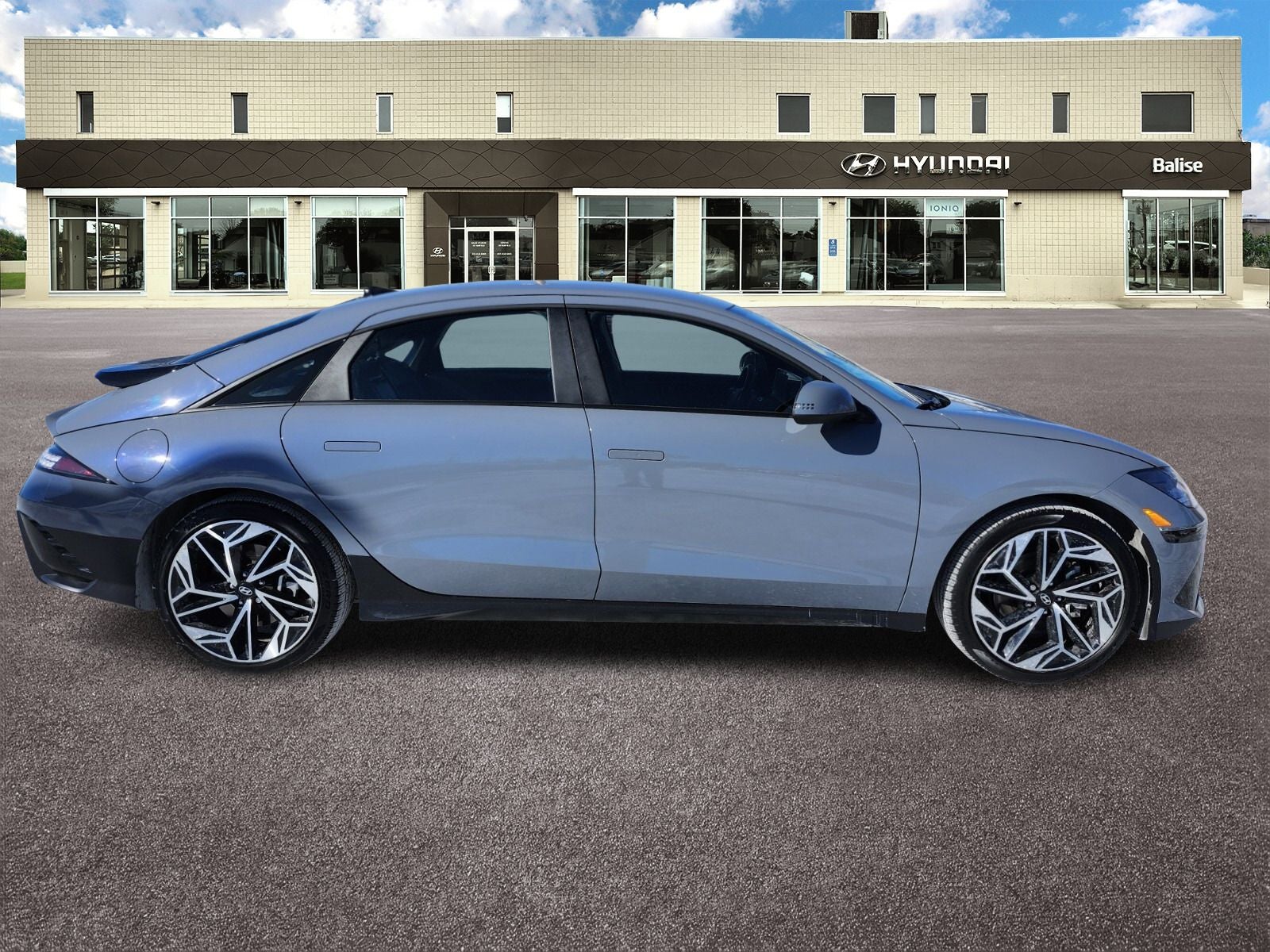 2024 Hyundai IONIQ 6 SEL